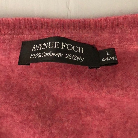 Sweater - Picture 2 of 3